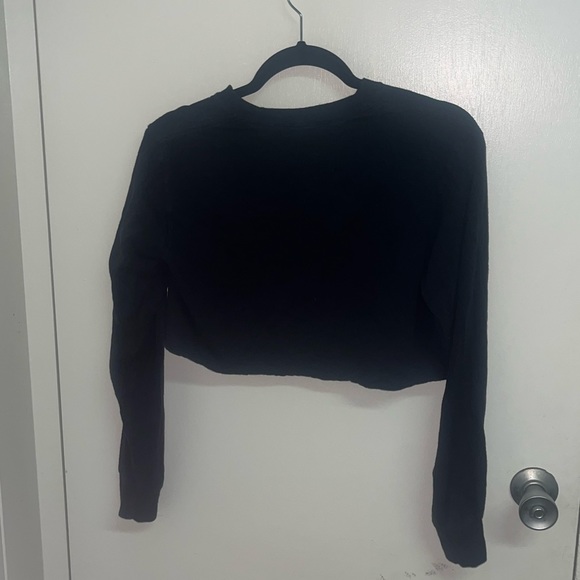 💕 FASHION NOVA JPN RISE CROP TOP 💕 - Picture 8 of 8